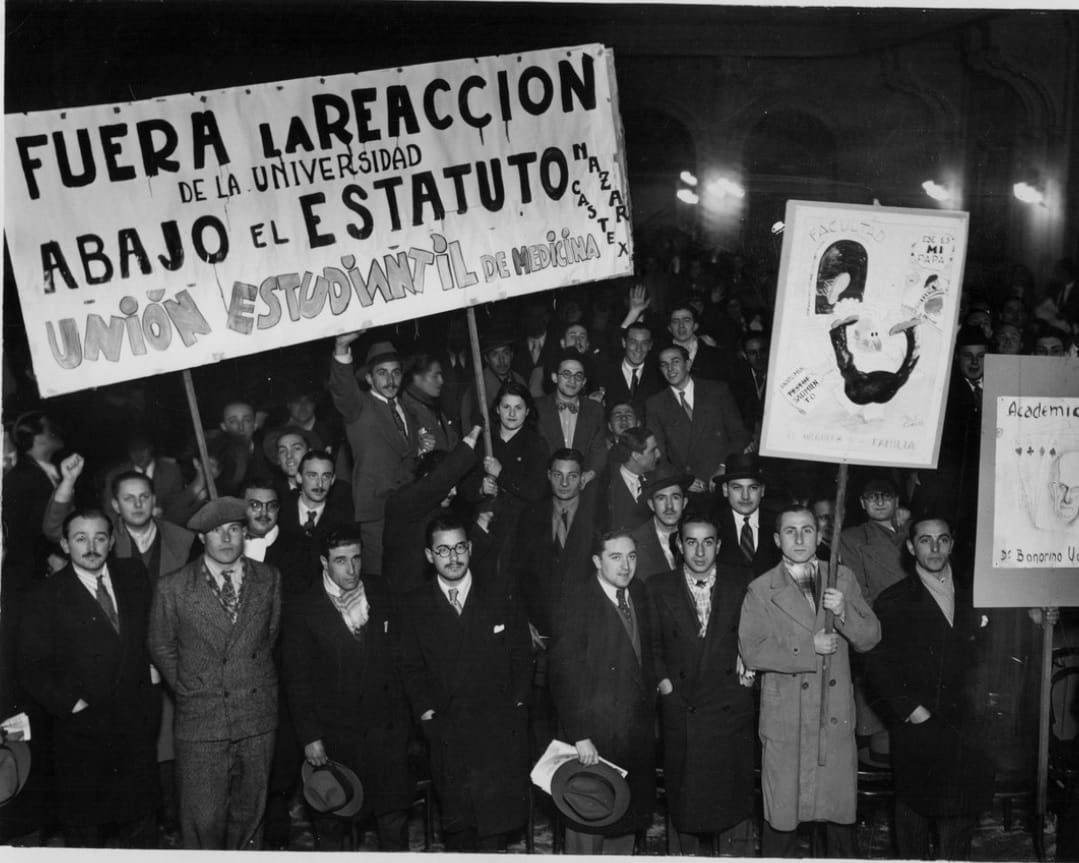 A 100 años de la REFORMA UNIVERSITARIA.